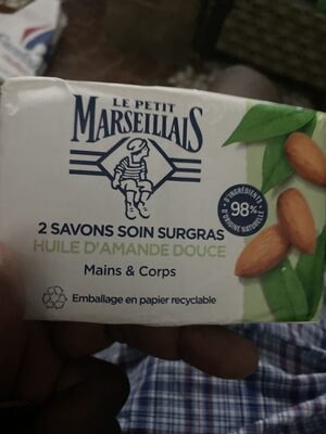 Le Petit Marseillais Savons soin surgras huile d'amande douce