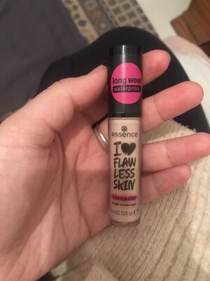 Essence I love flaw less skin