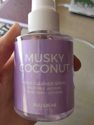 Pull&Bear Hand cleaner spray