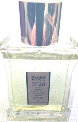 The Master Perfumer Black Wood No 28